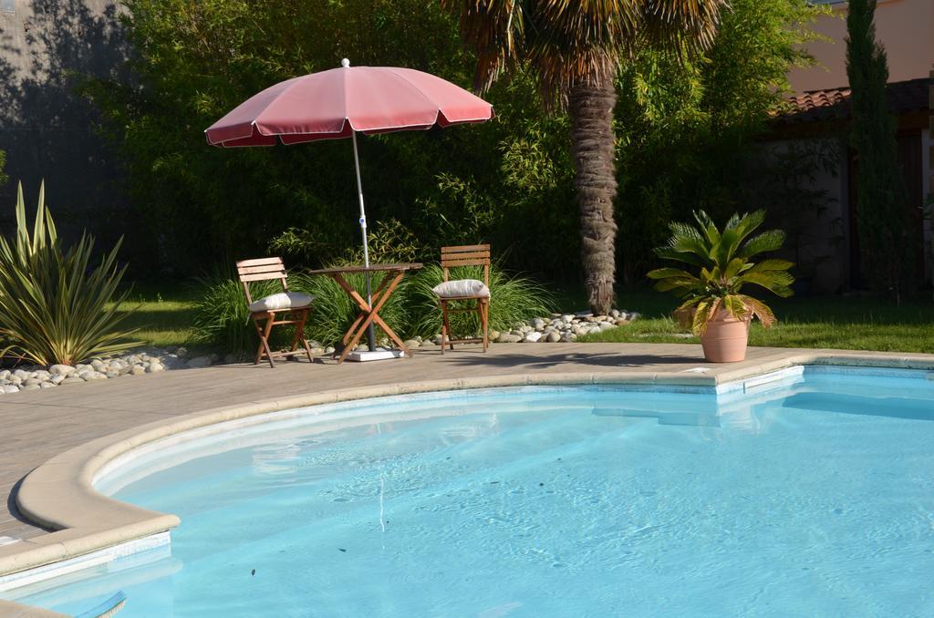 Chambre D'Hotes Et Spa Agen Exteriér fotografie